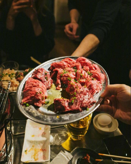 日式料理宵夜图片