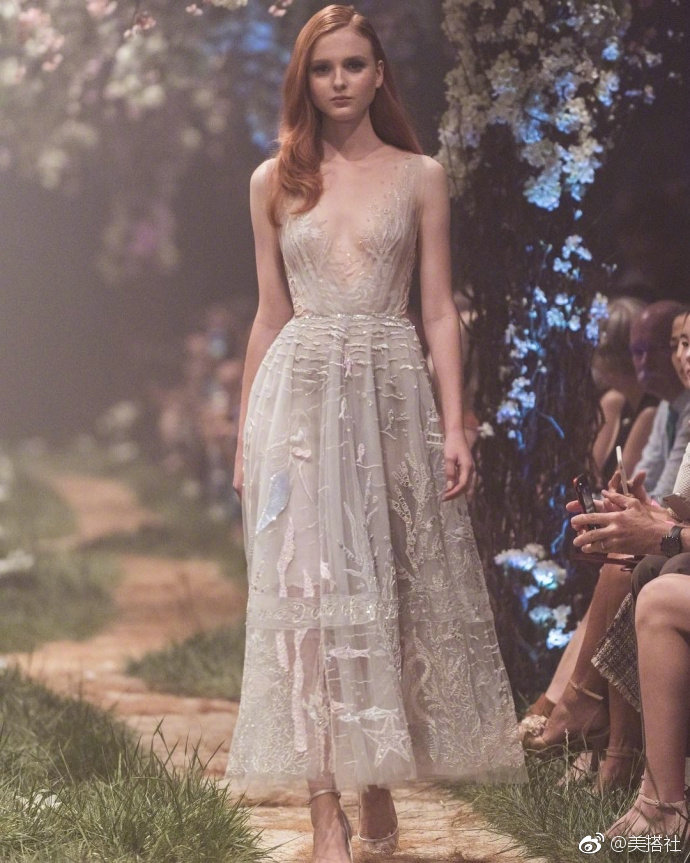 Paolo Sebastian spring 2018唯美礼服图片