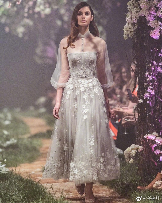 Paolo Sebastian spring 2018唯美礼服图片