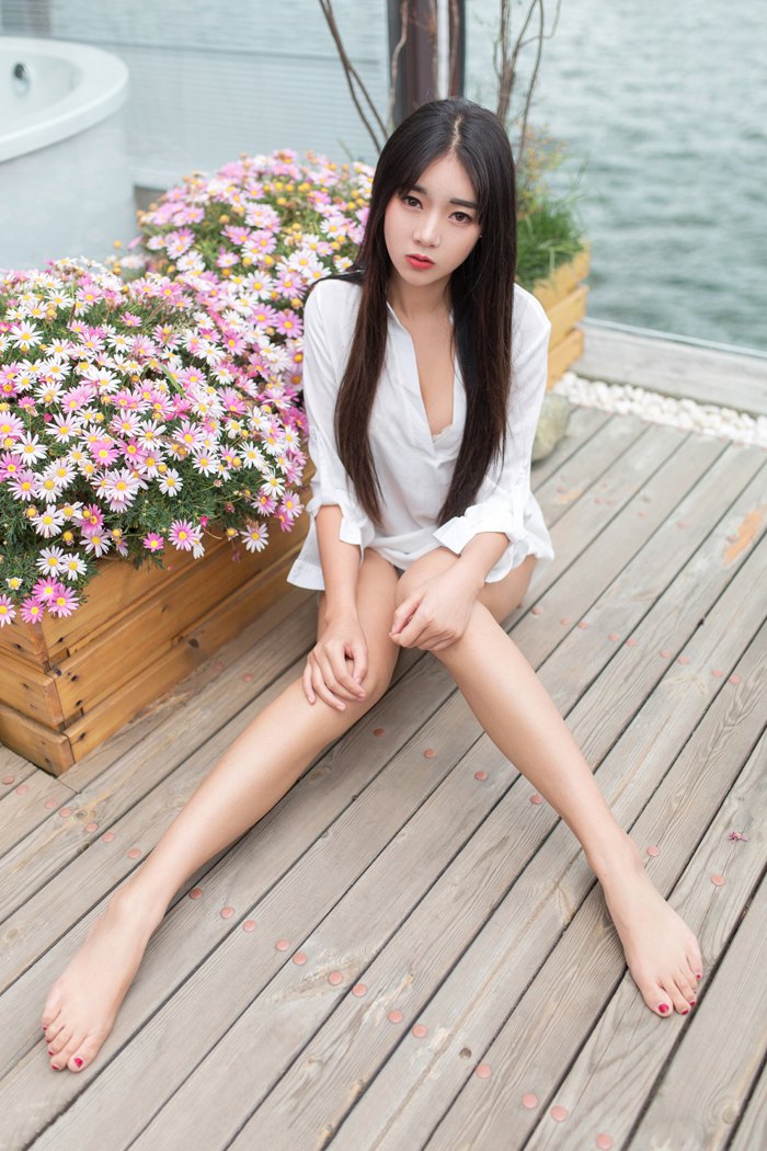 国产嫩模Vicky气质写真图片