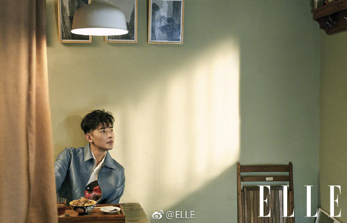 内地男演员罗晋elle杂志封面图片1130生日快乐