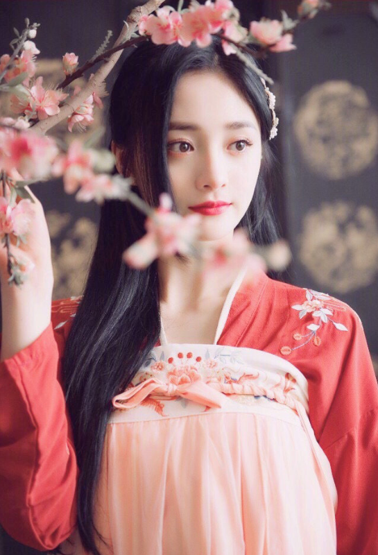 浙江美女明星周洁琼图片