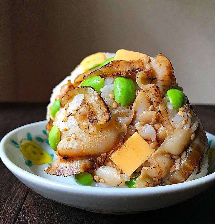 诱人的中式饭团图片
