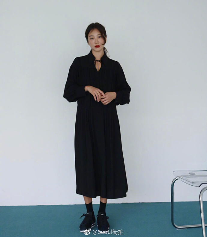 女士初春休闲穿搭参考