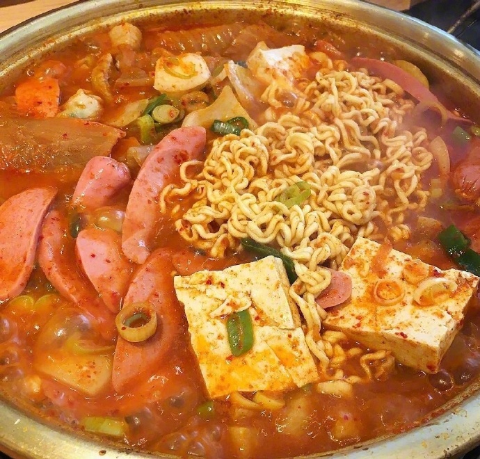 一到这个点就想吃泡面如何解