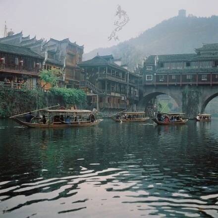 湘西凤凰古城图片