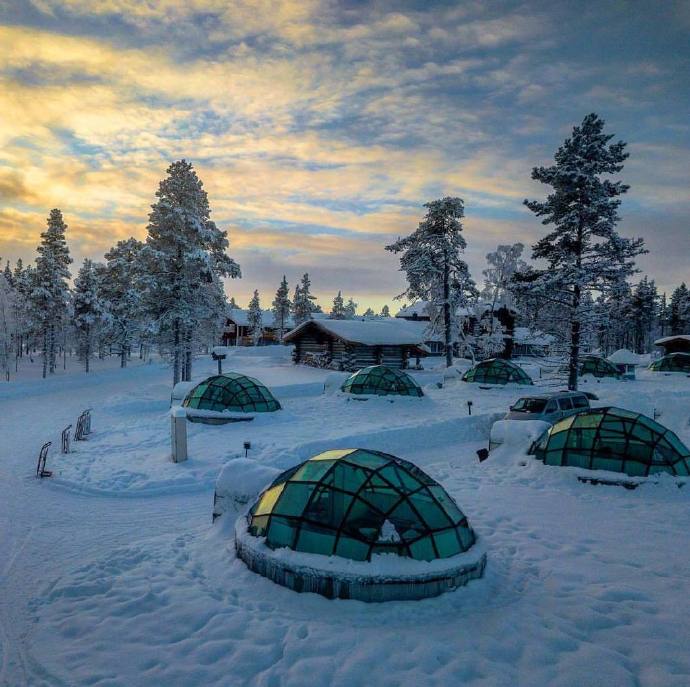 芬兰Kakslauttanen Arctic Resort冰屋酒店风景图片