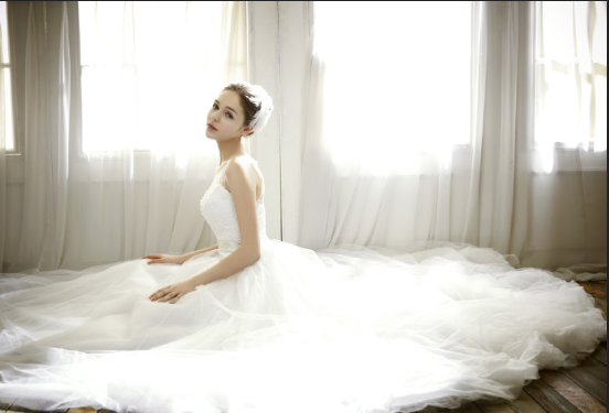 D-her Wedding Collection唯美白色婚纱图片