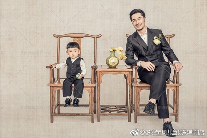 亲子照全家福复古图片