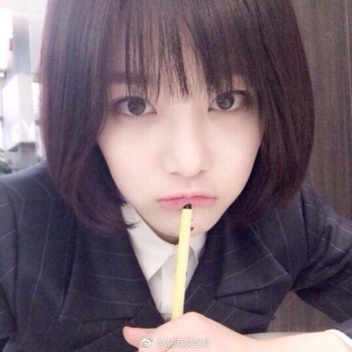 短发美女头像集 好看的美女头像图片