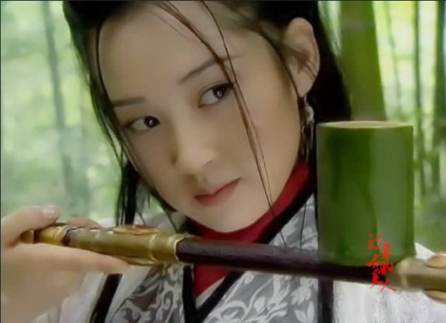 酒窝美女明星许晴版的任盈盈美图