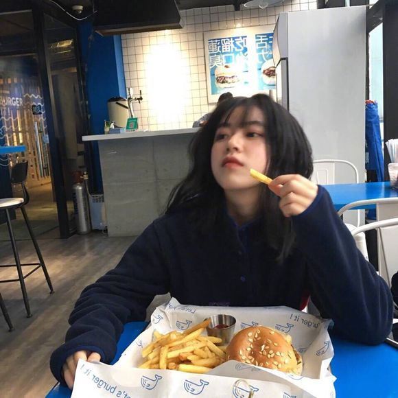 清纯可爱的微信美女头像图片
