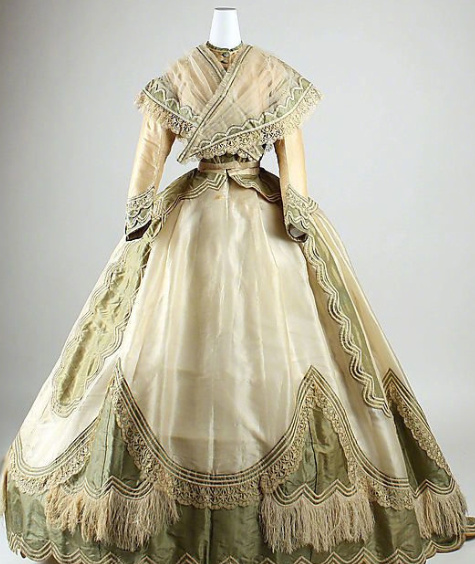 1860年代欧美女性的日常服饰美图