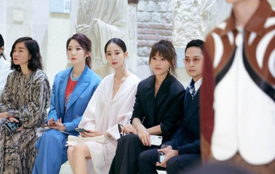 台湾美女明星张钧甯巴黎时装周出席Lanvin 2019秋冬