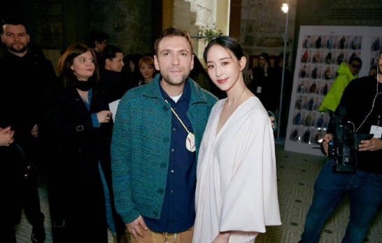 台湾美女明星张钧甯巴黎时装周出席Lanvin 2019秋冬