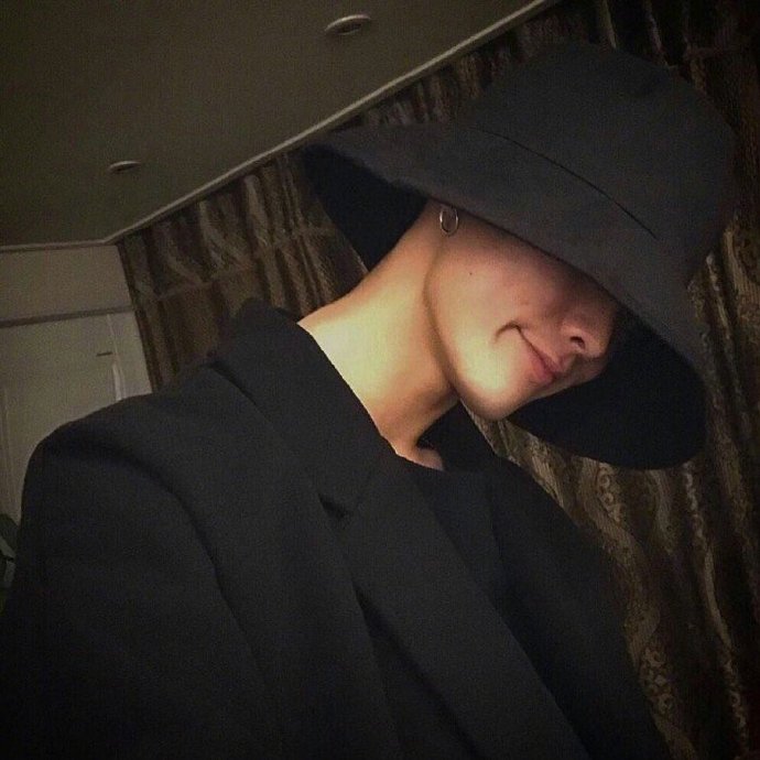 小奶狗帅气男生头像图片