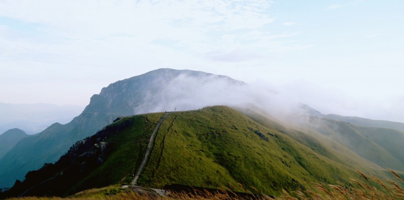江西武功山云海自然风景图片