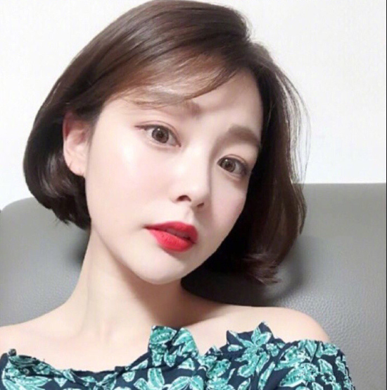 时尚短发图片_女生短发造型图片