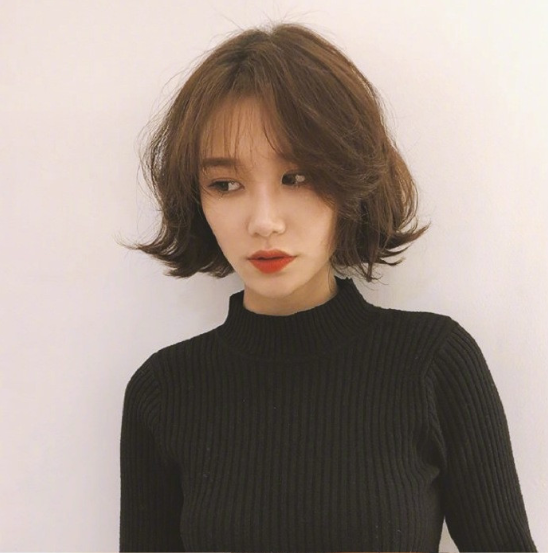时尚短发图片_女生短发造型图片