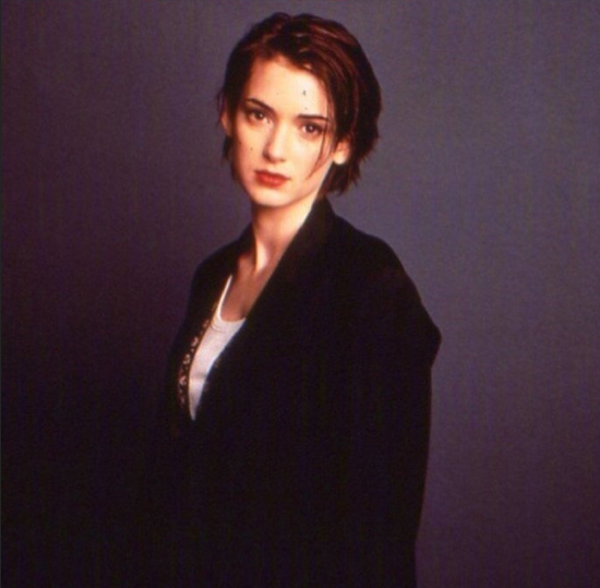 欧美美女明星Winona Ryder图片