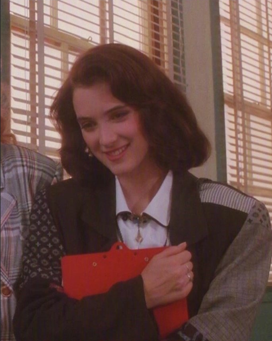 欧美美女明星Winona Ryder图片