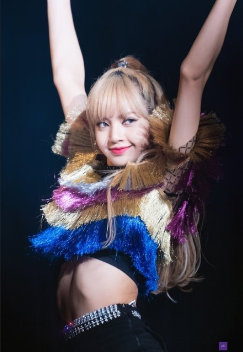 韩国女团BLACKPINK官宣回归金发小姐姐图片