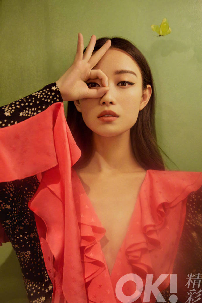 南京美女明星倪妮《OK!精彩》四月刊封面图片