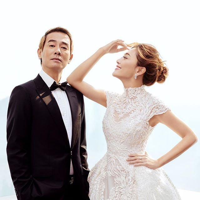 香港明星夫妻应采儿陈小春甜蜜婚纱照图片