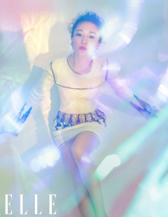 中国女演员周迅《elle》五月封面大片