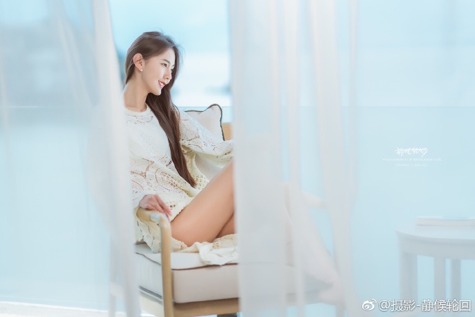 宅男女神大理镂空性感写真图片