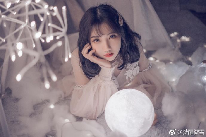 漂亮女人唯美梦幻图片