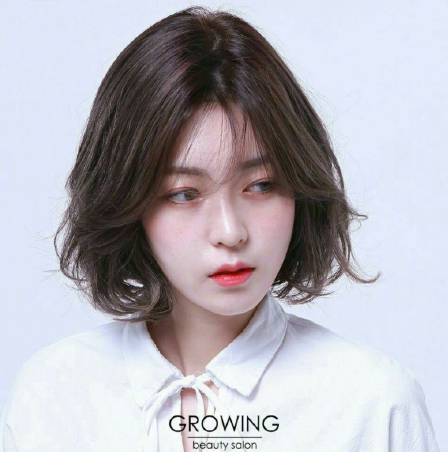 日系短发美女图片 女生短发发型图片