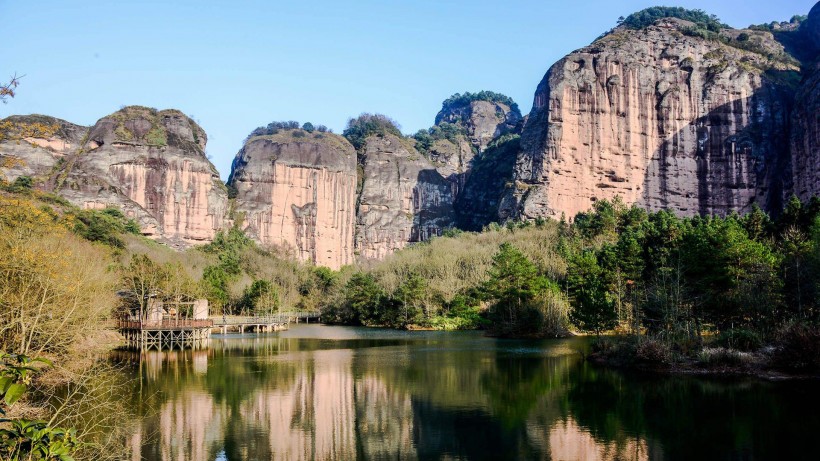 江西龙虎山山水风景图片