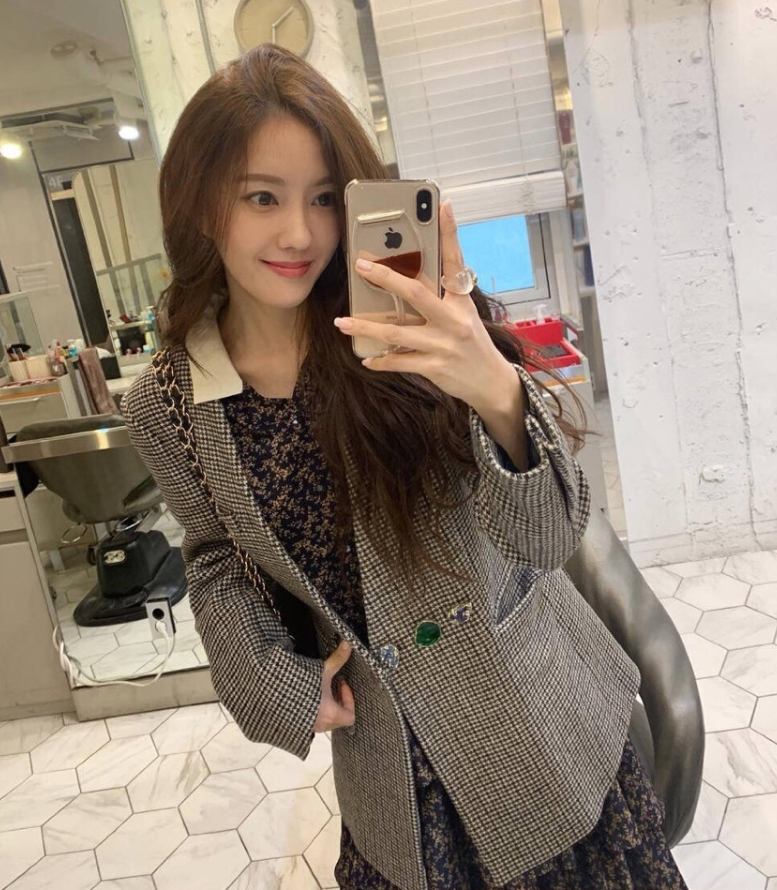 韩国美女朴孝敏自拍照图片