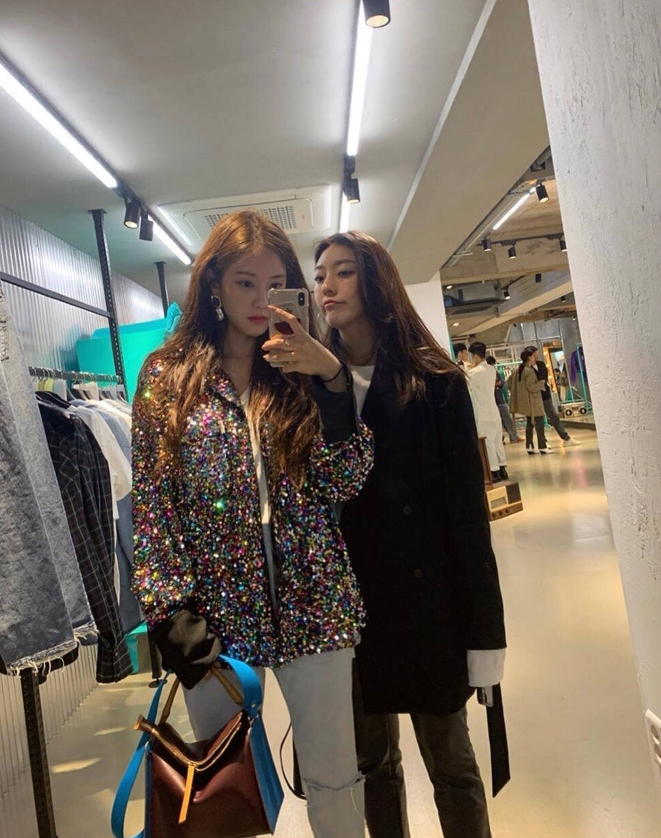 韩国美女朴孝敏自拍照图片