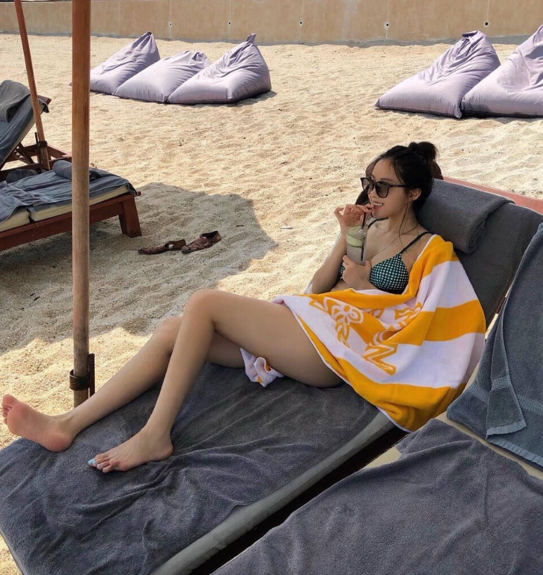 韩国美女朴孝敏泳装性感图片