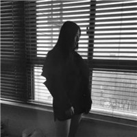 qq黑白头像女生图片 霸气女生头像图片