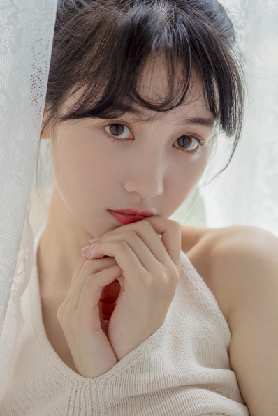 清秀的大眼美女图片清纯诱惑写真