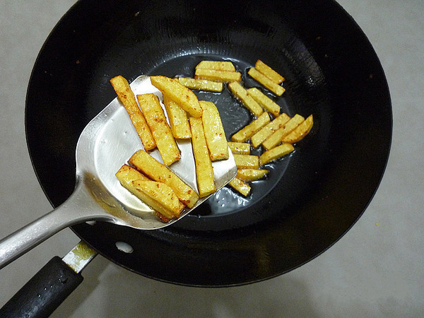 椒盐土豆虾的做法