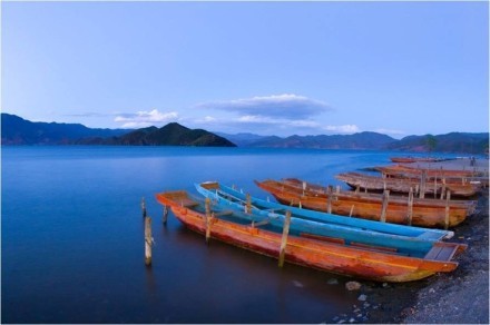 情人的眼泪泸沽湖风景图片