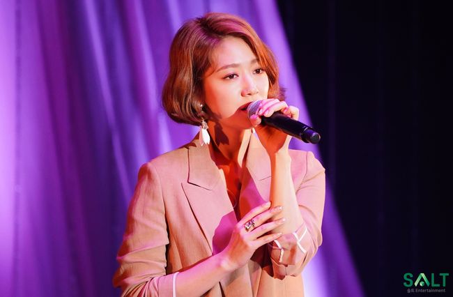 韩国美女图片 韩流明星朴信惠图片