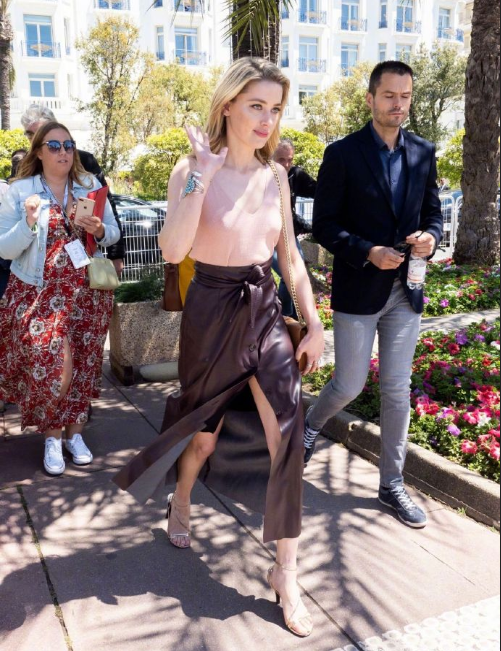 欧美美女图片 海后Amber Heard 戛纳电影节街拍图片