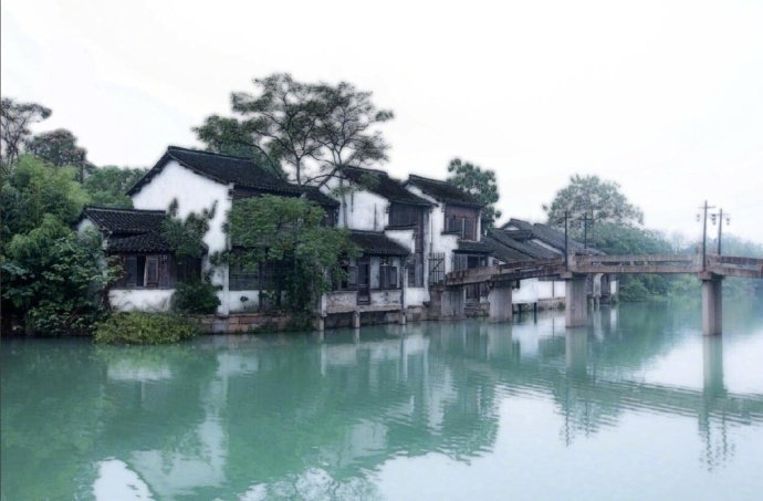 古镇风景图片 青砖黛瓦是江南不见故人伞
