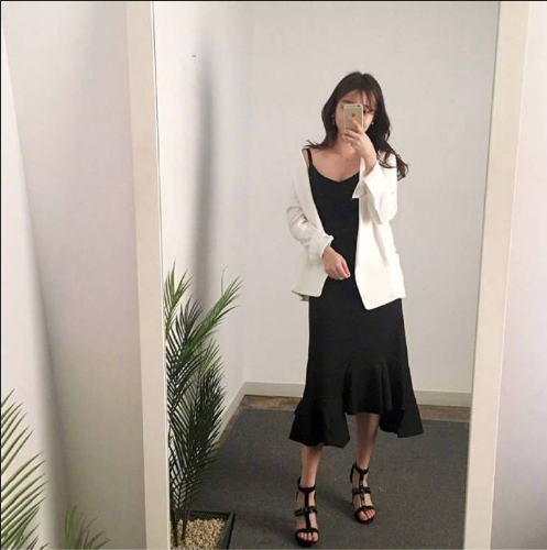 韩国美女图片 韩系少女的裙子搭配