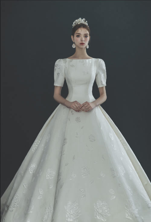 韩国品牌Clara Wedding2019超美婚纱图片