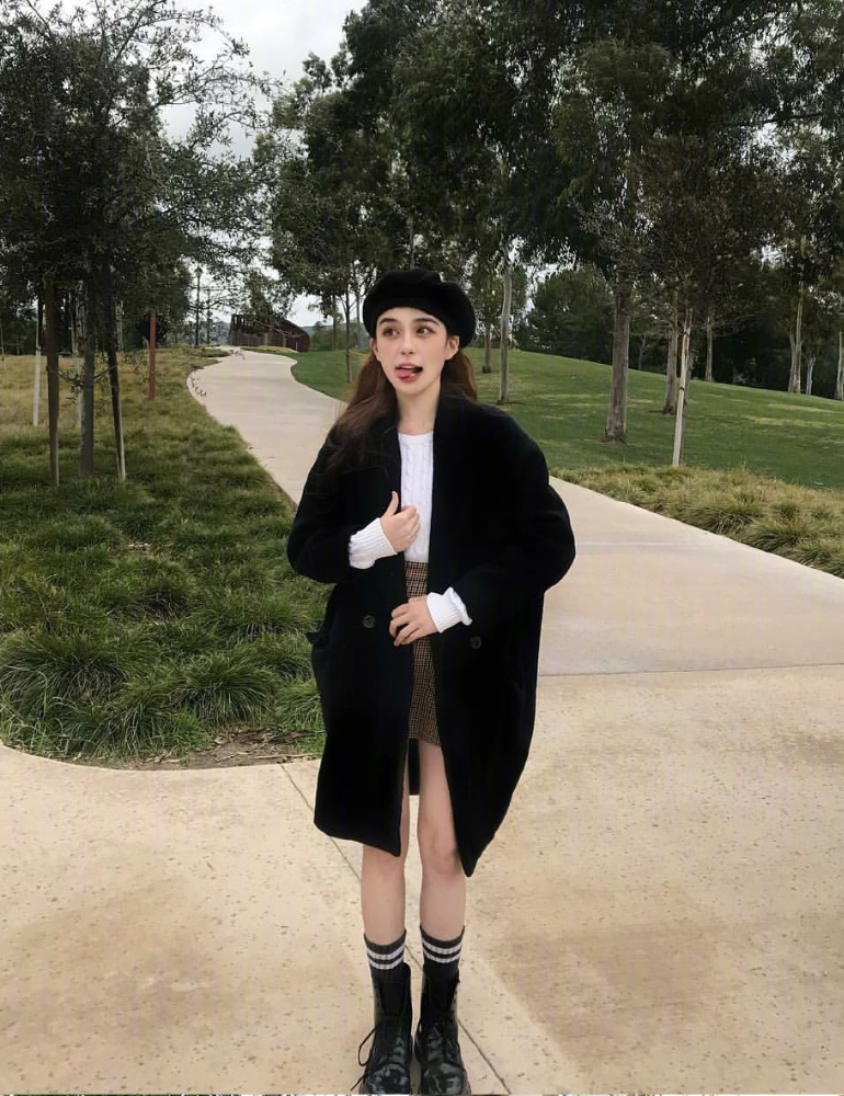 俄罗斯美女图片Nadia Bean私服照图片