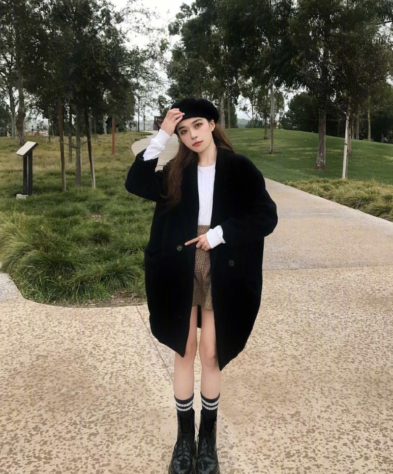 俄罗斯美女图片Nadia Bean私服照图片