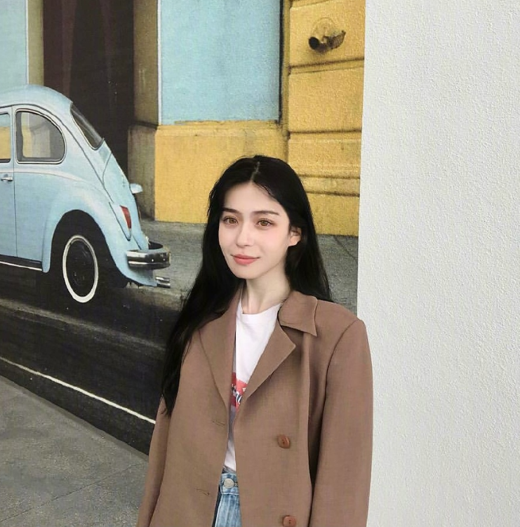 俄罗斯美女图片Nadia Bean私服照图片