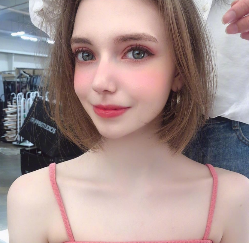 乌克兰美女图片 乌克兰女人chuu chloe图片