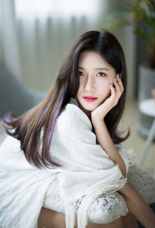 中韩美女图片 韩国女团宇宙少女图片